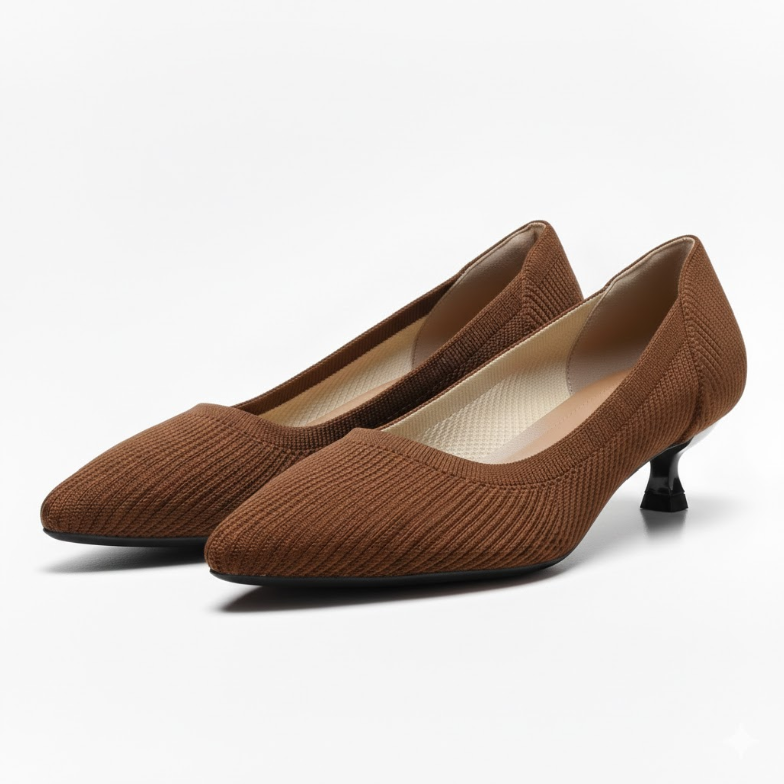 Pointed toe mesh pumps for women with small kitten heel