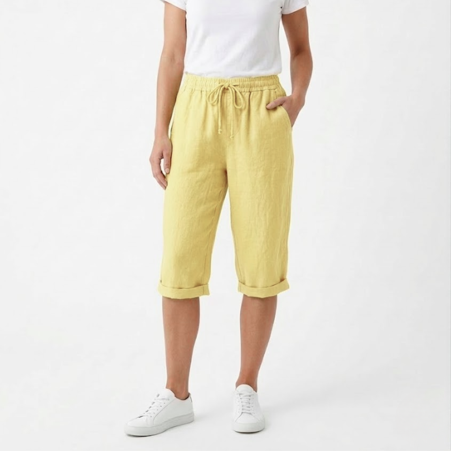 Cotton and Linen Shorts with Elastic Waist and Pockets for Women