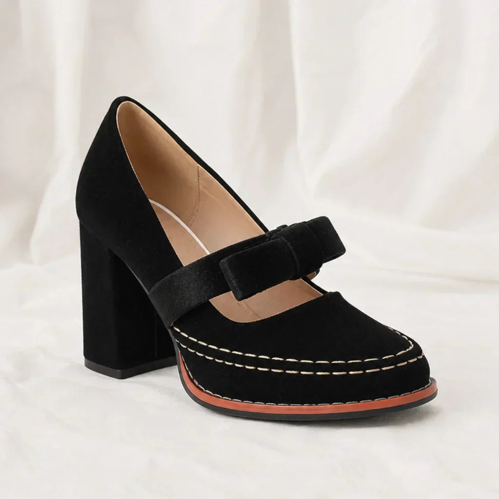 Velvet block heel moccasins for elegant women