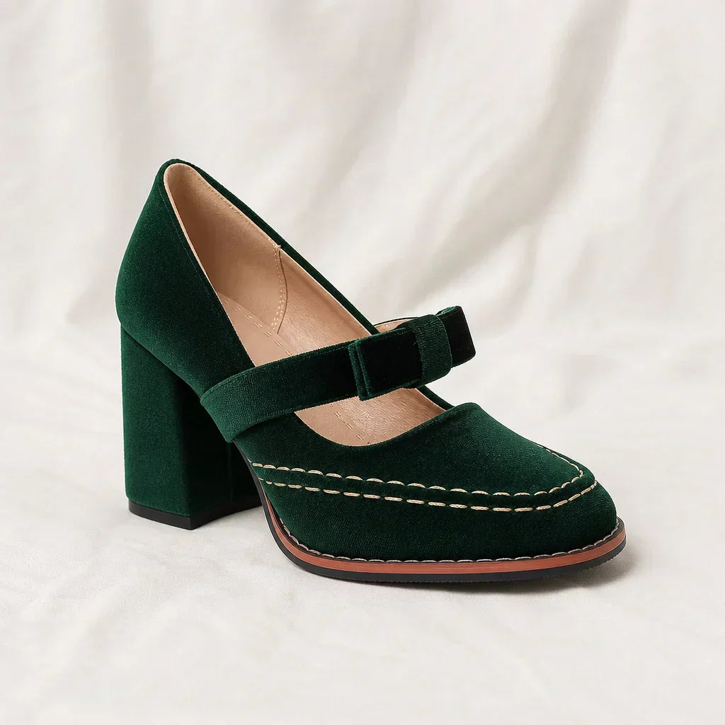 Velvet block heel moccasins for elegant women