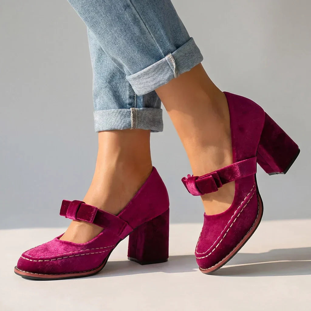 Velvet block heel moccasins for elegant women