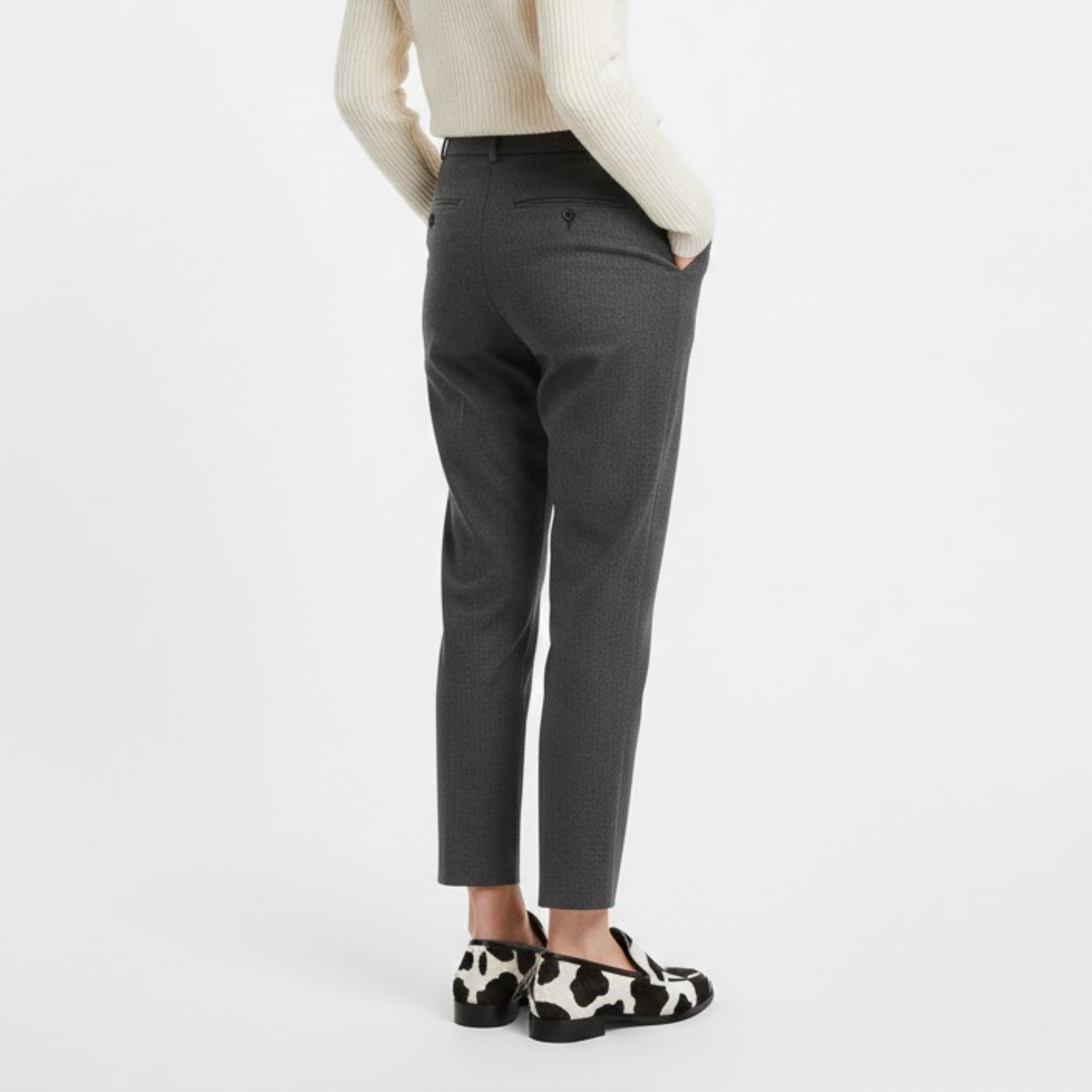 Flat Pointed Toe Moccasins for Women with Animal Print and Soft Sole