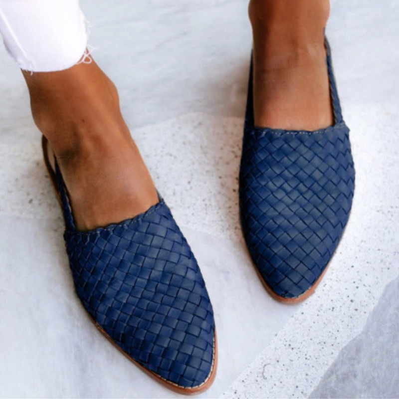 Woven open-toe women's sandals - flat buckle sandals - everyday use