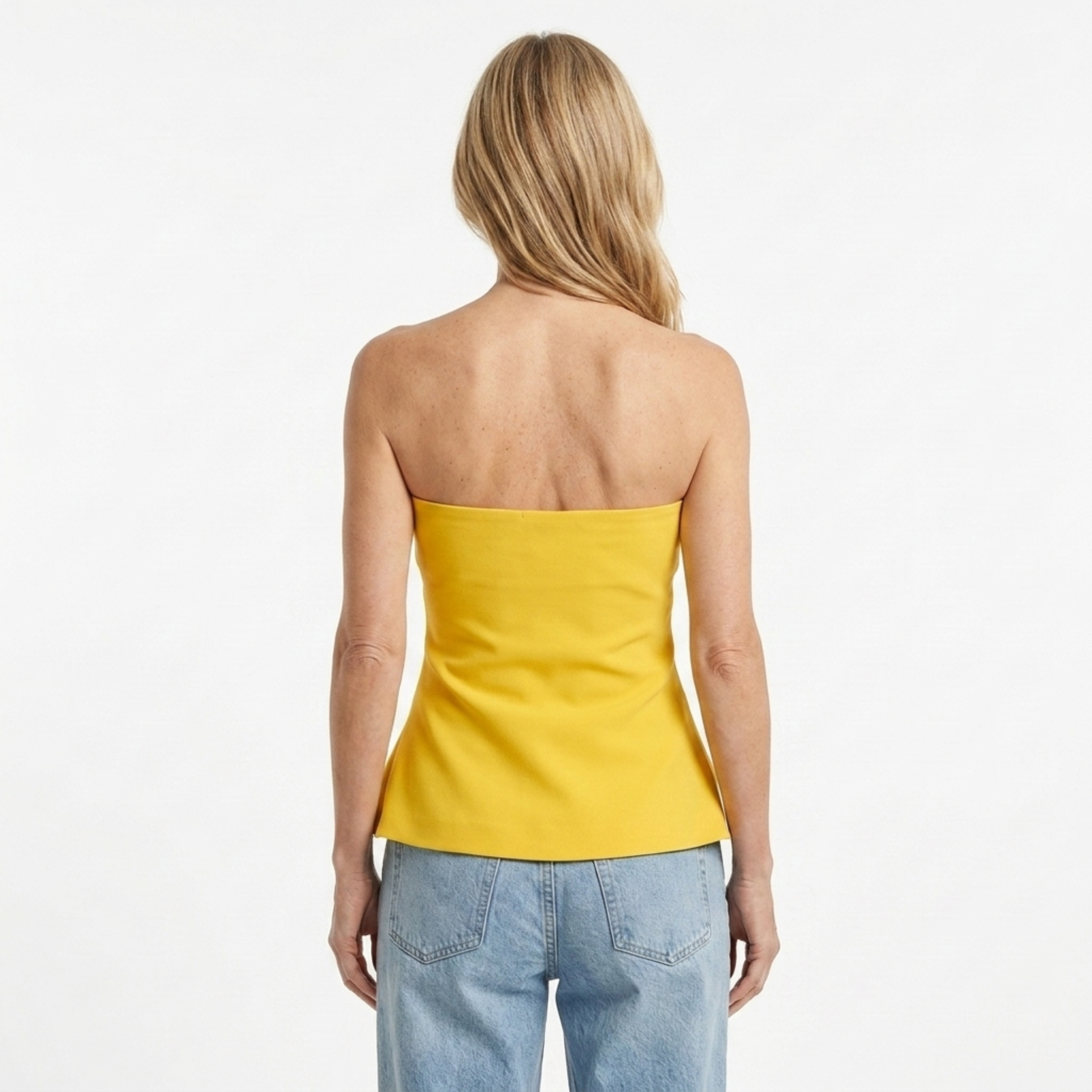 Short crop top for women in linen — strapless — beach