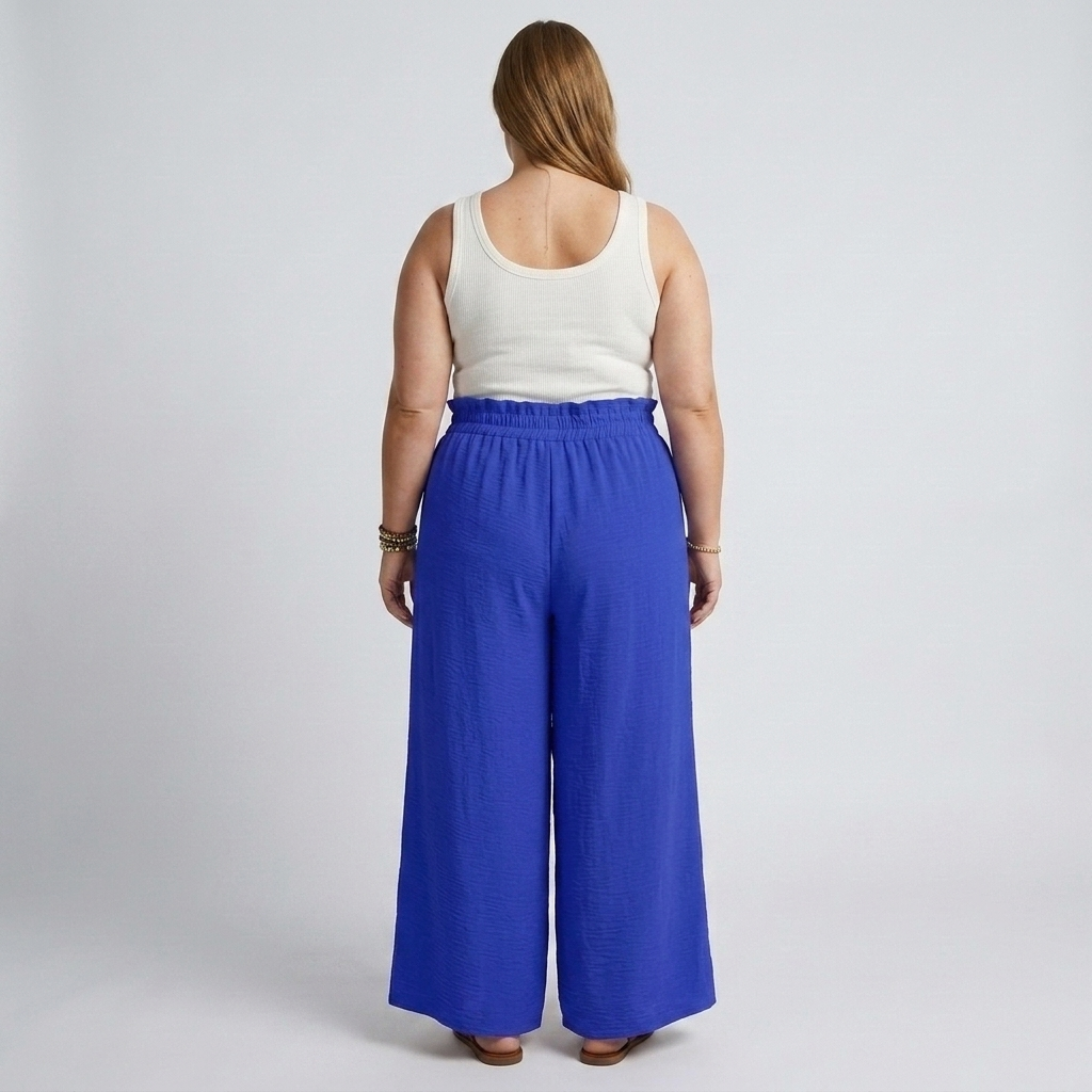 Wide large size pants for women with elastic waistband and drawstring