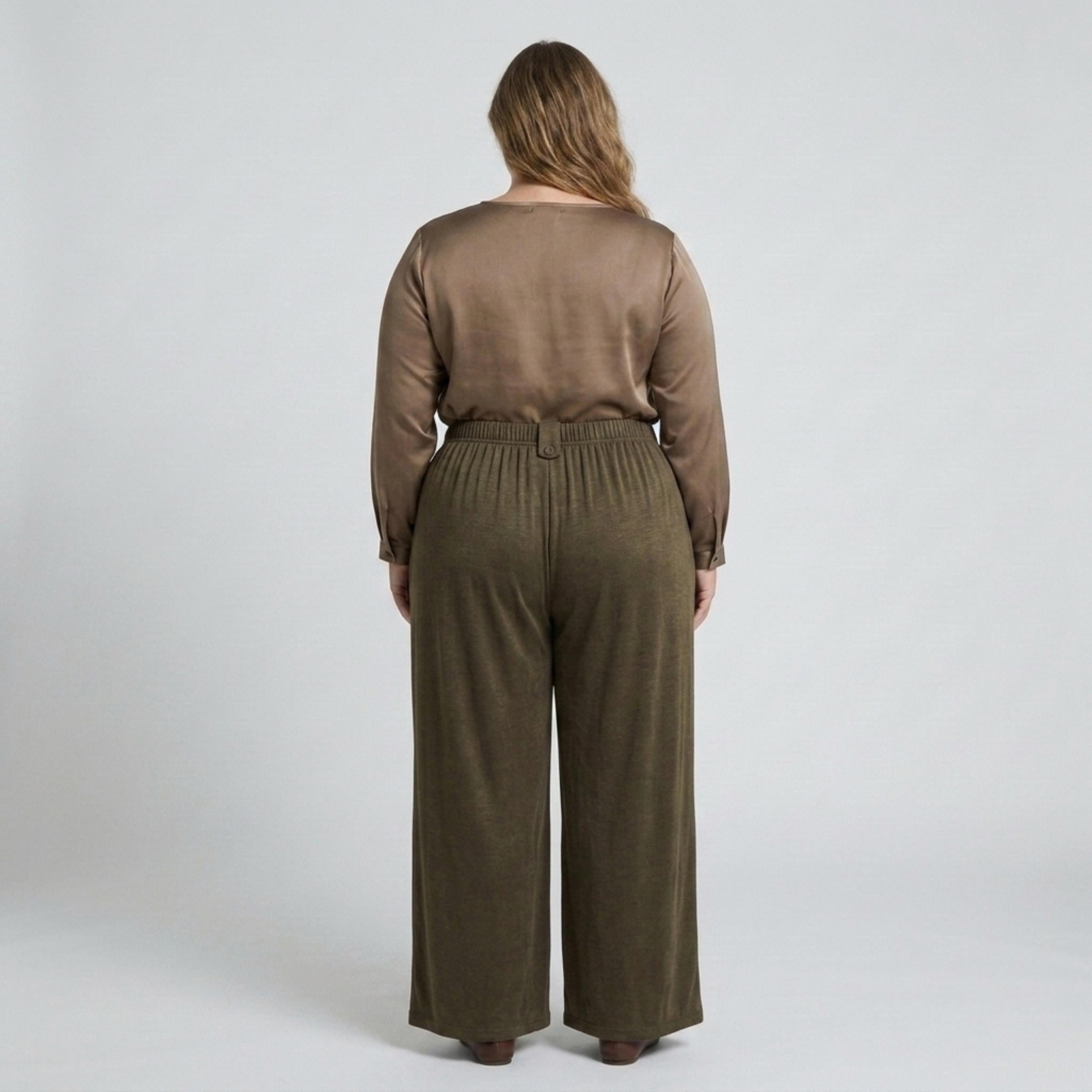 Wide large size pants for women with elastic draped fluid waist
