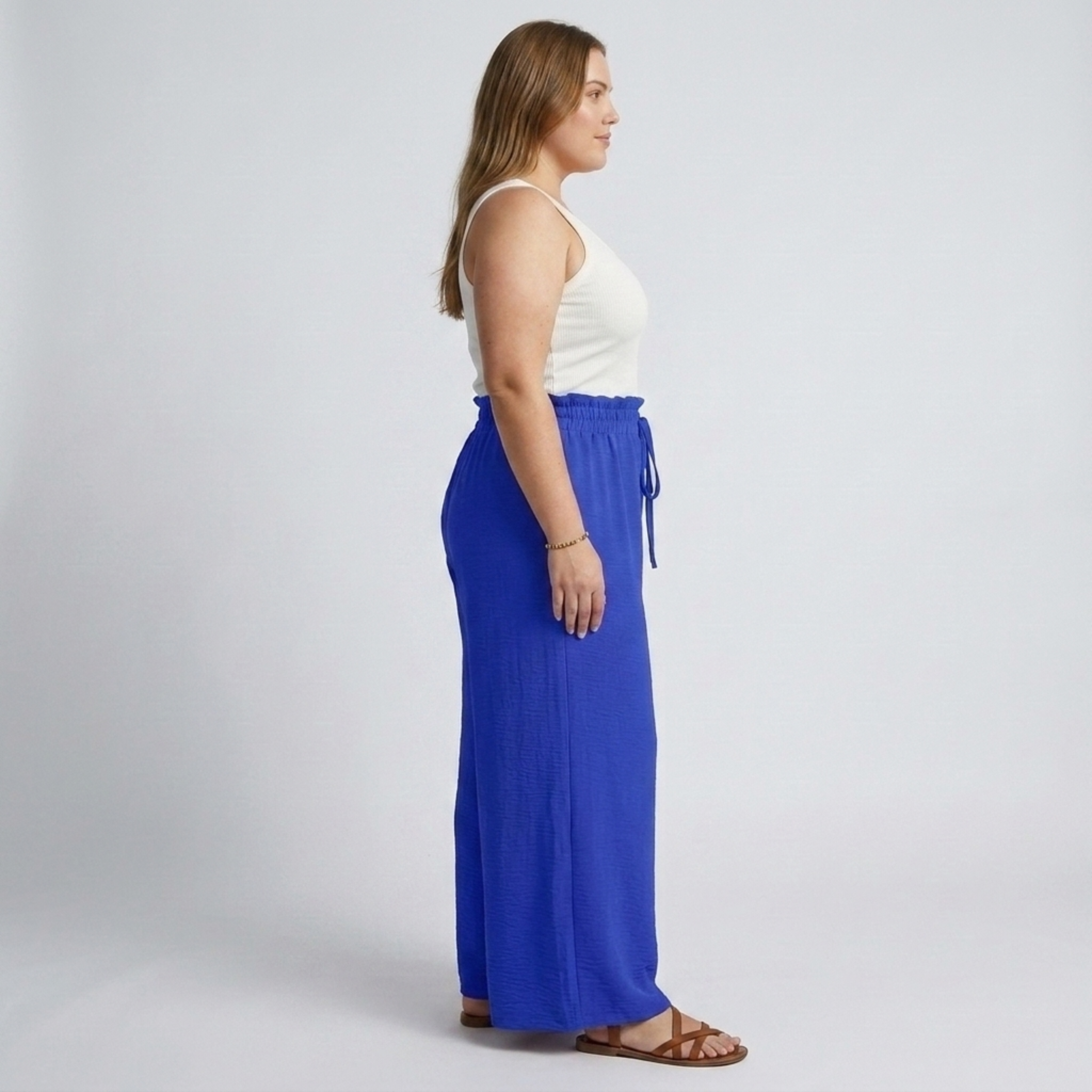 Wide large size pants for women with elastic waistband and drawstring