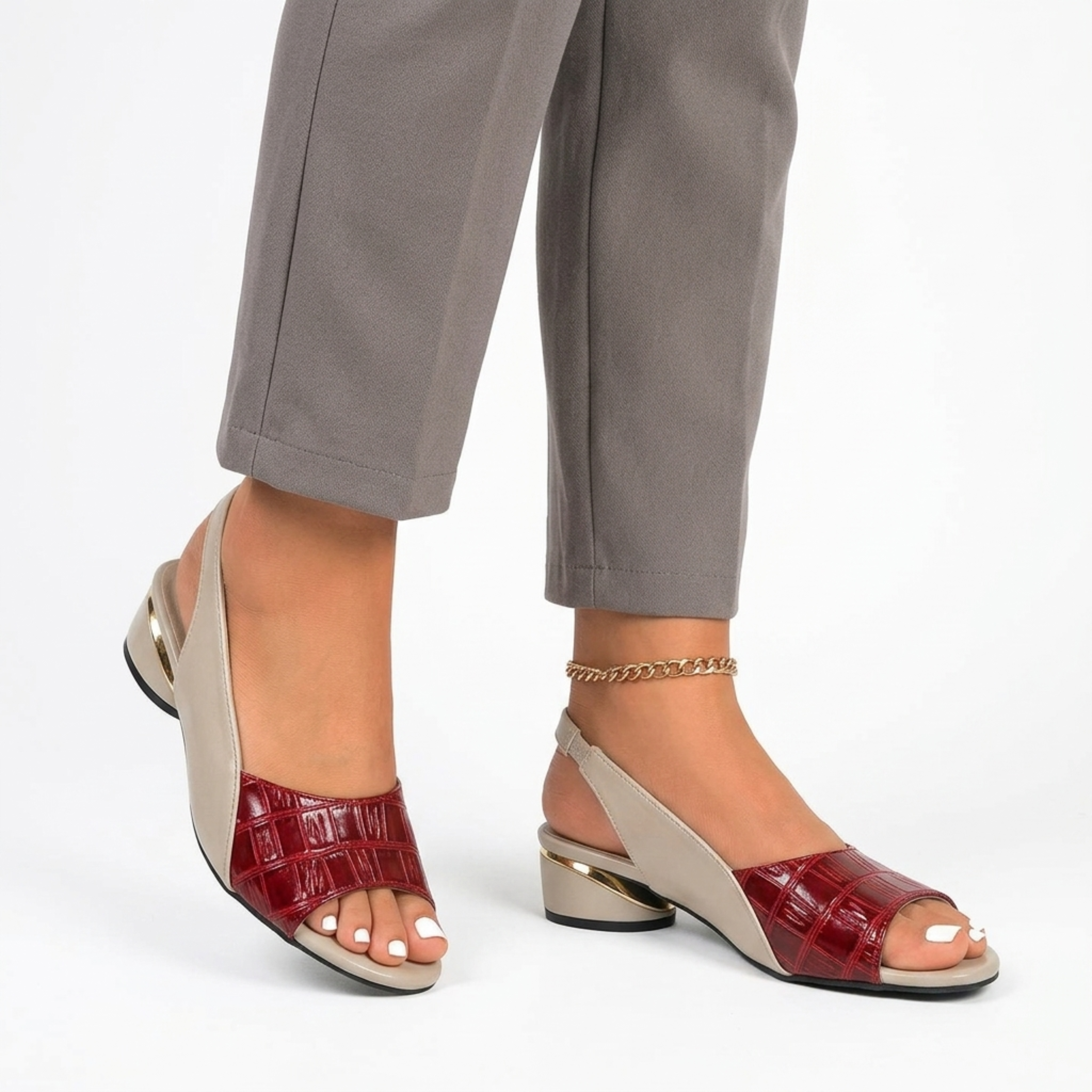 Women's slingback sandals — block heel and open toe — office