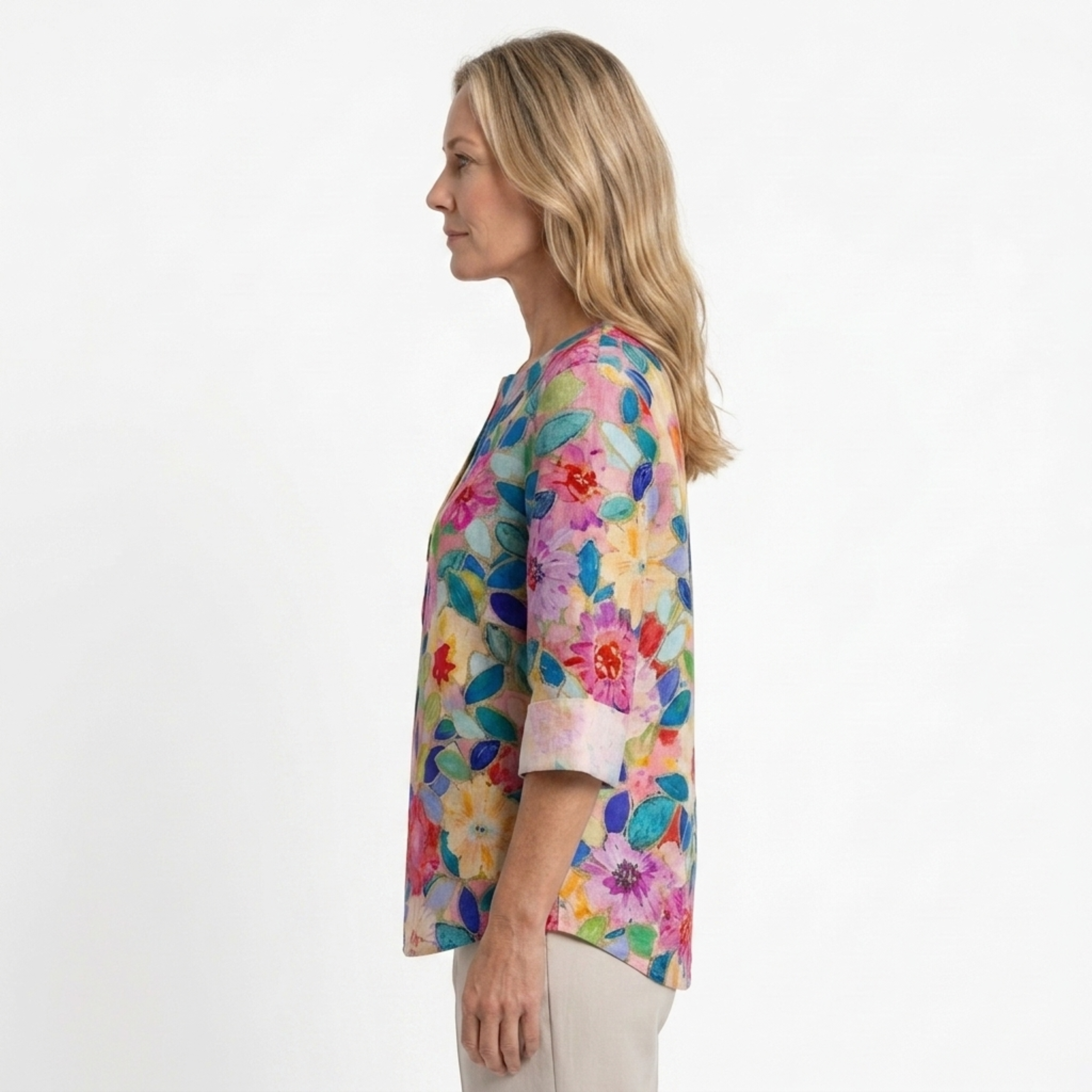 Floral print blouse — three-quarter buttoned sleeves — casual