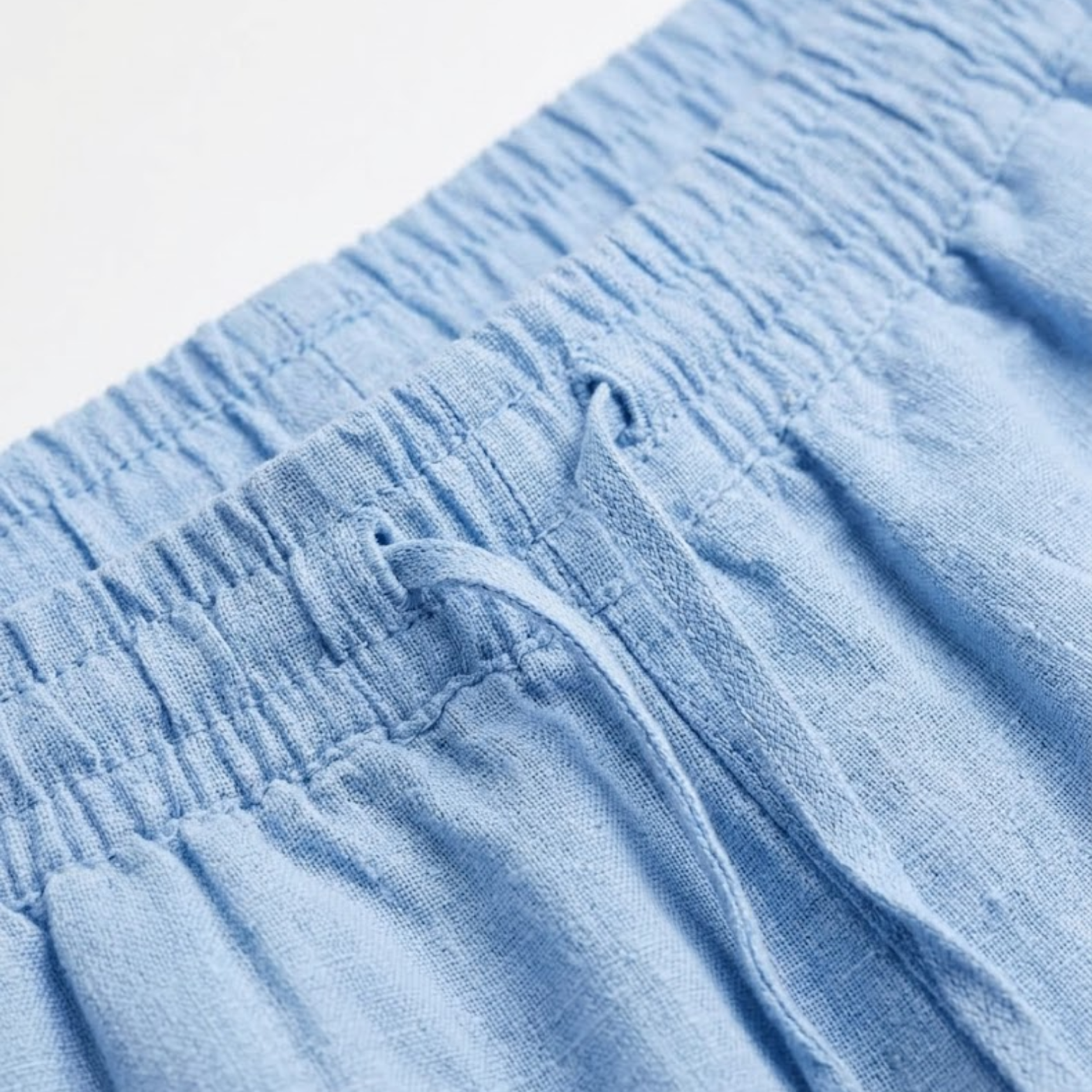 High-Waisted Elastic Cotton and Linen Pants with a Relaxed Fit for Women