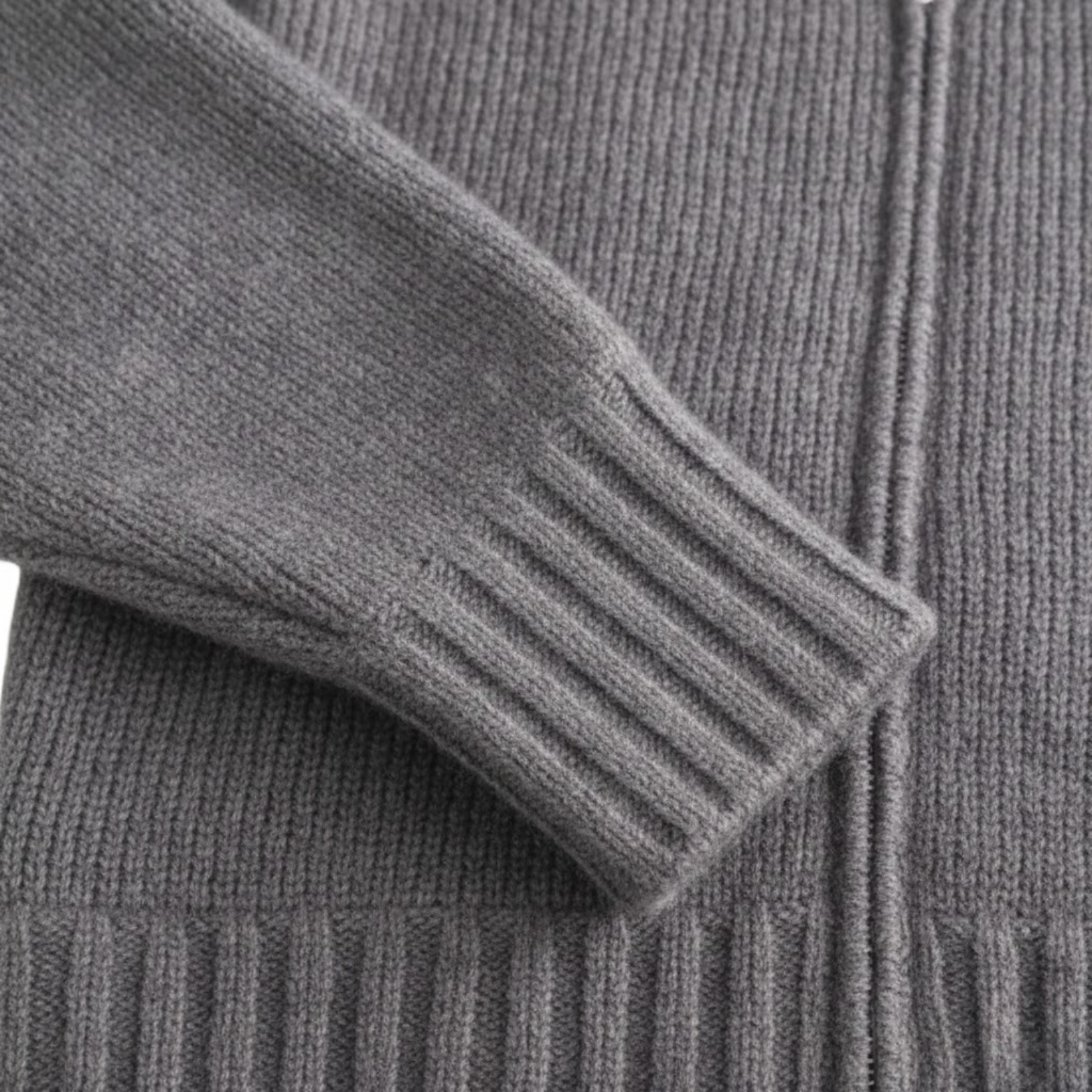 Knitted zip-up sweater jacket for women with round neck, casual vintage style