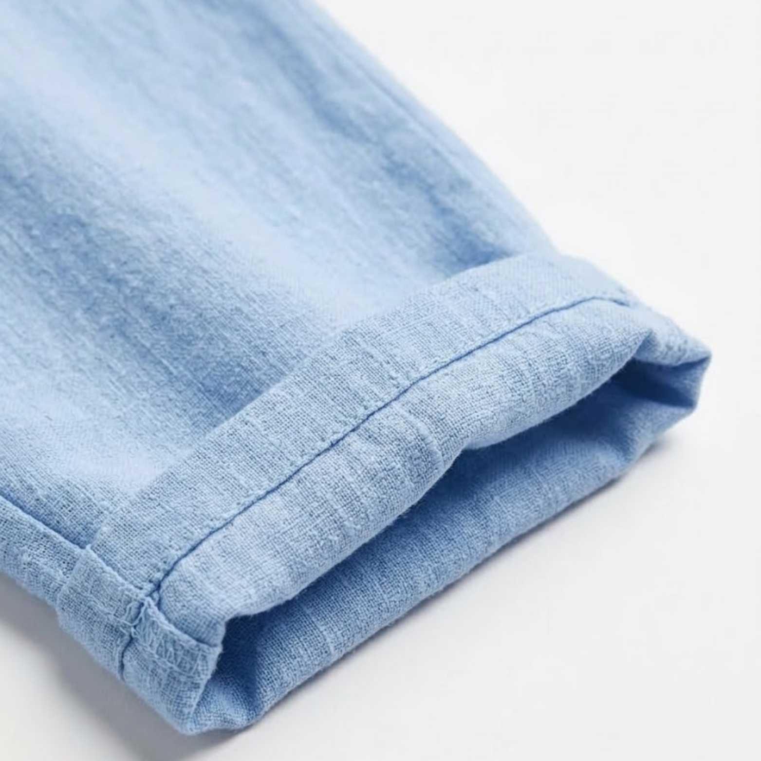 High-Waisted Elastic Cotton and Linen Pants with a Relaxed Fit for Women