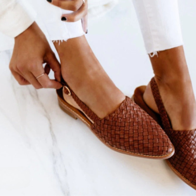 Woven open-toe women's sandals - flat buckle sandals - everyday use
