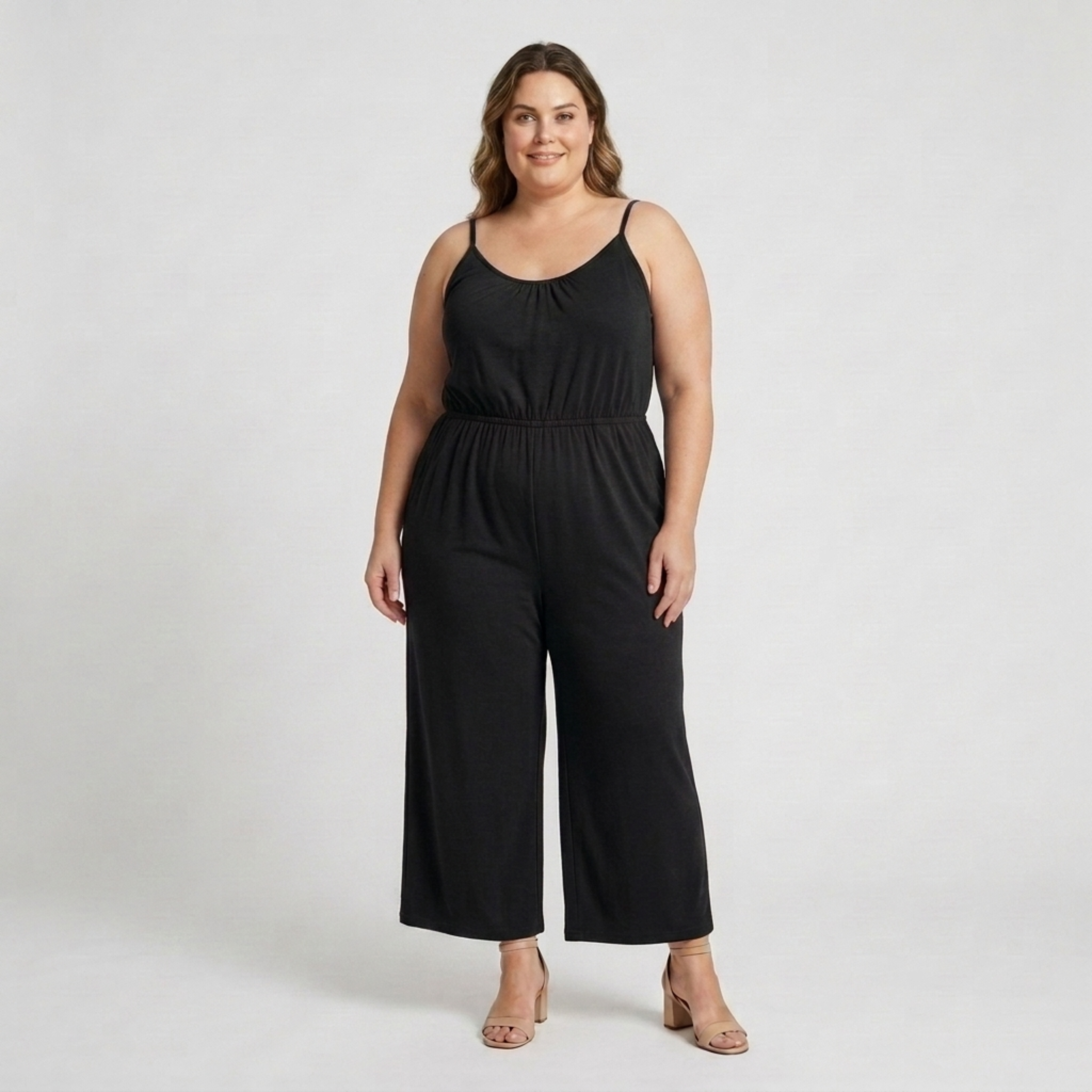 Plus size women's loose and casual wide-leg jumpsuit