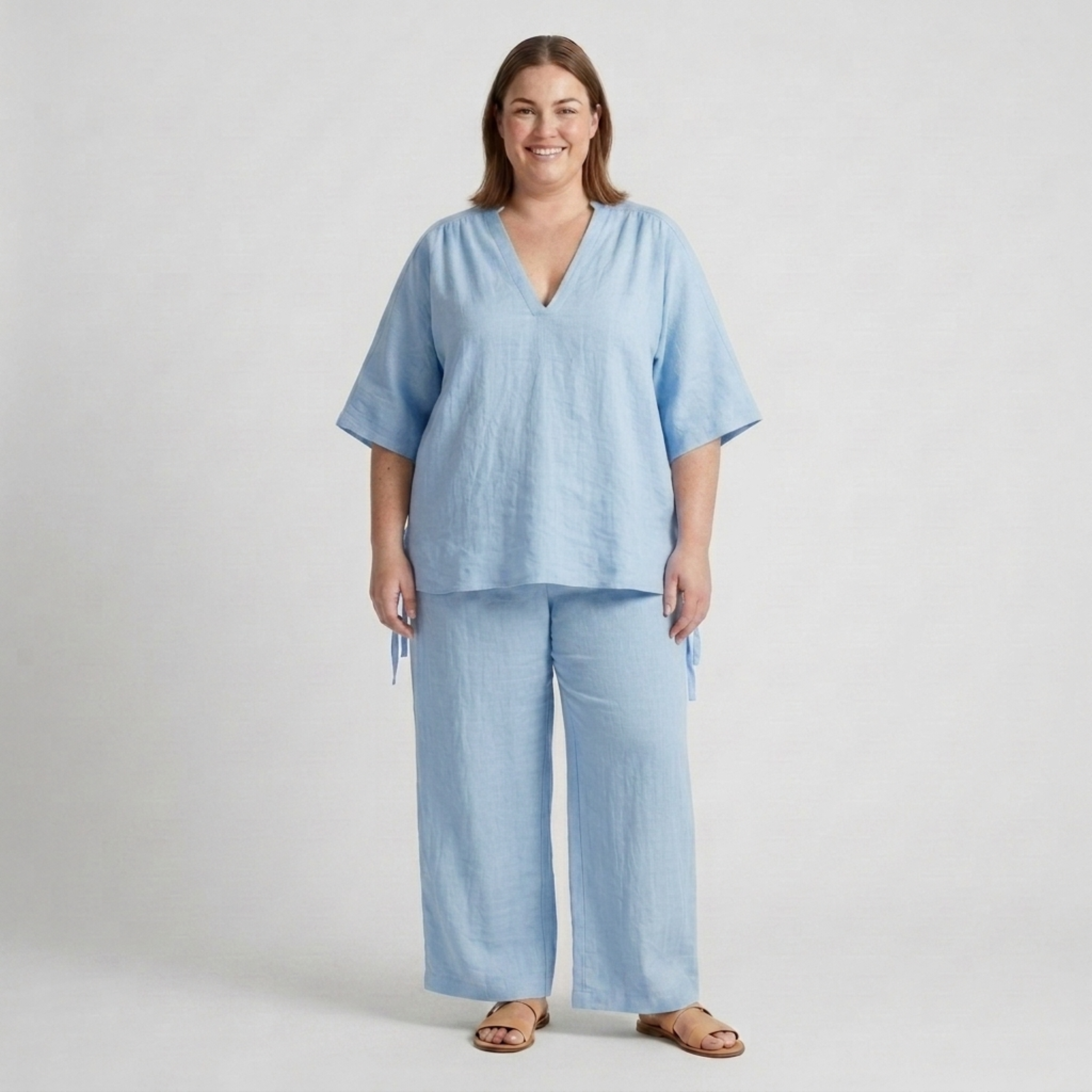 Plus size two-piece set for women with loose V-neck top and flowy pants