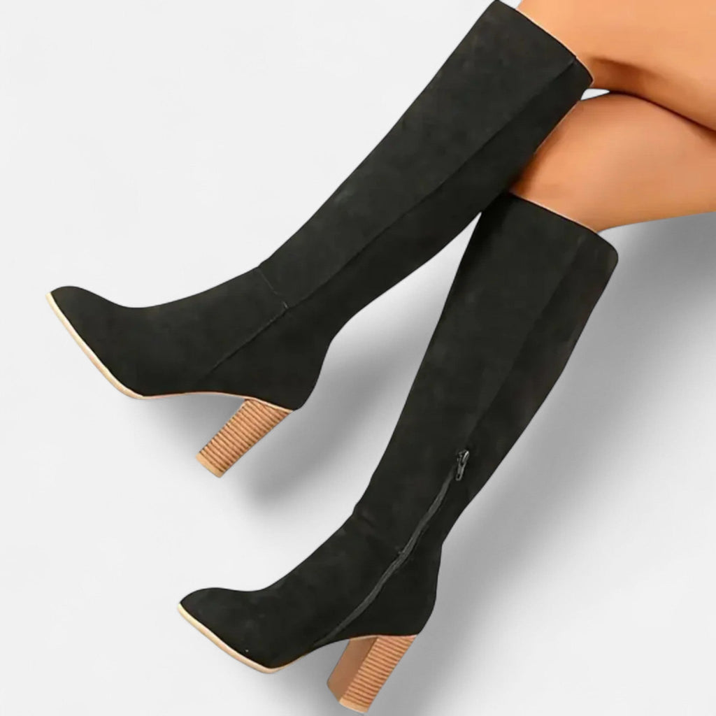 Ancient World | Long Boots Elegant Equestrian Woman