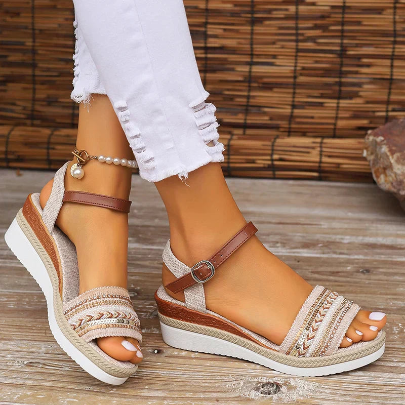 Wedge espadrilles for women with pearl strap - getaway